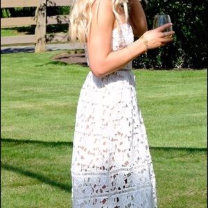 Lulus White MIDI Dress w. Removable straps